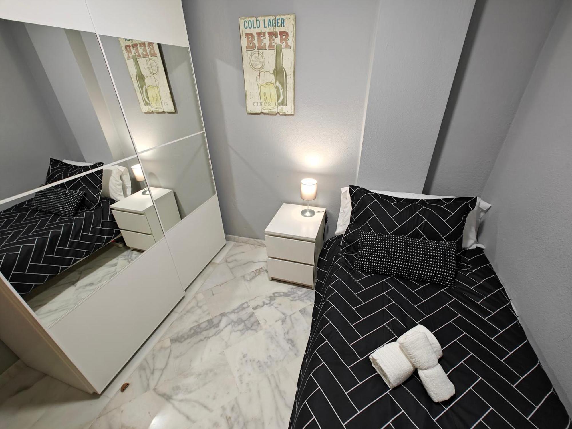 Moderno Piso Centrico 3 Habitaciones Junto Al Mar エステポナ エクステリア 写真