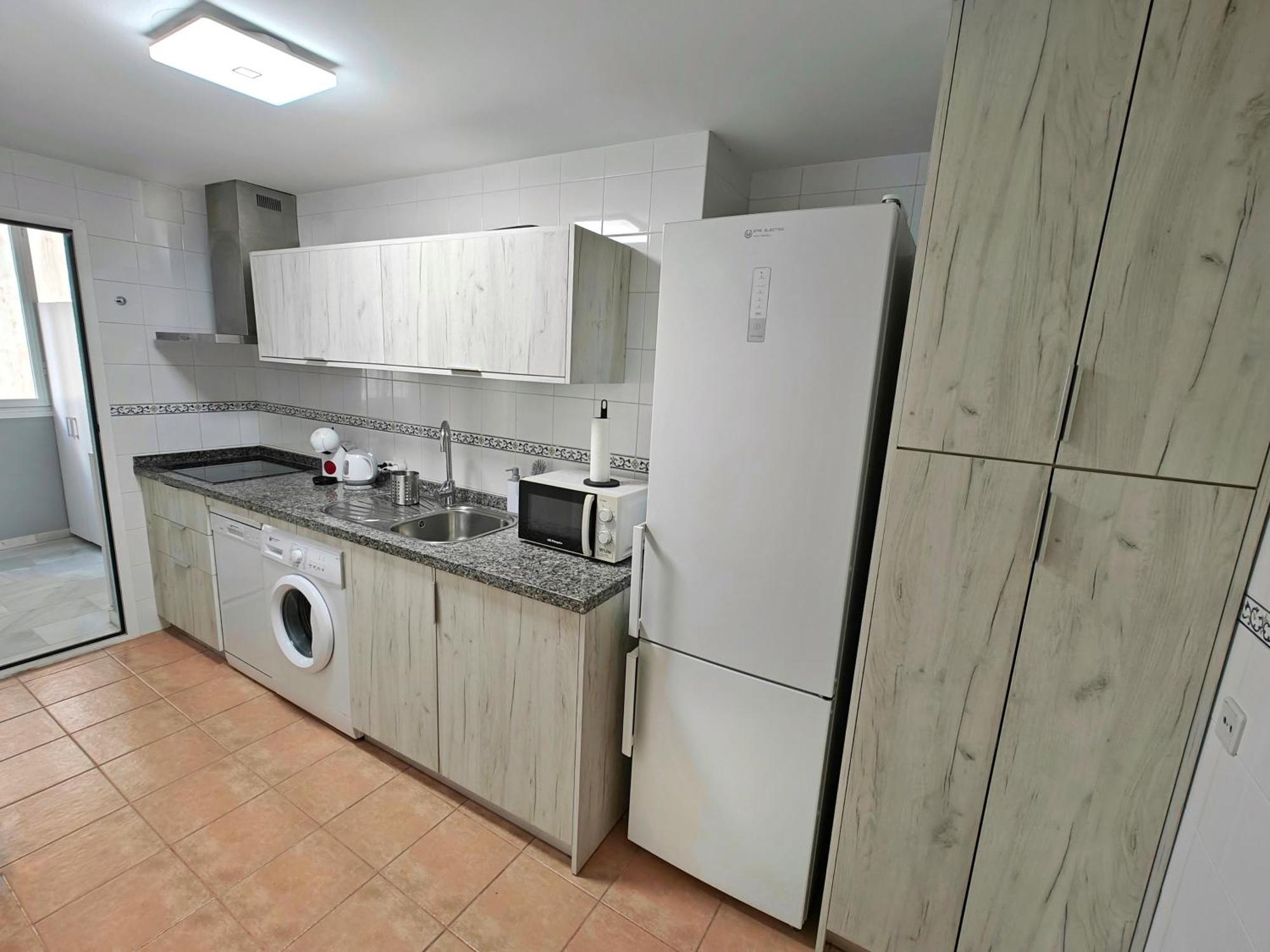 Moderno Piso Centrico 3 Habitaciones Junto Al Mar エステポナ エクステリア 写真
