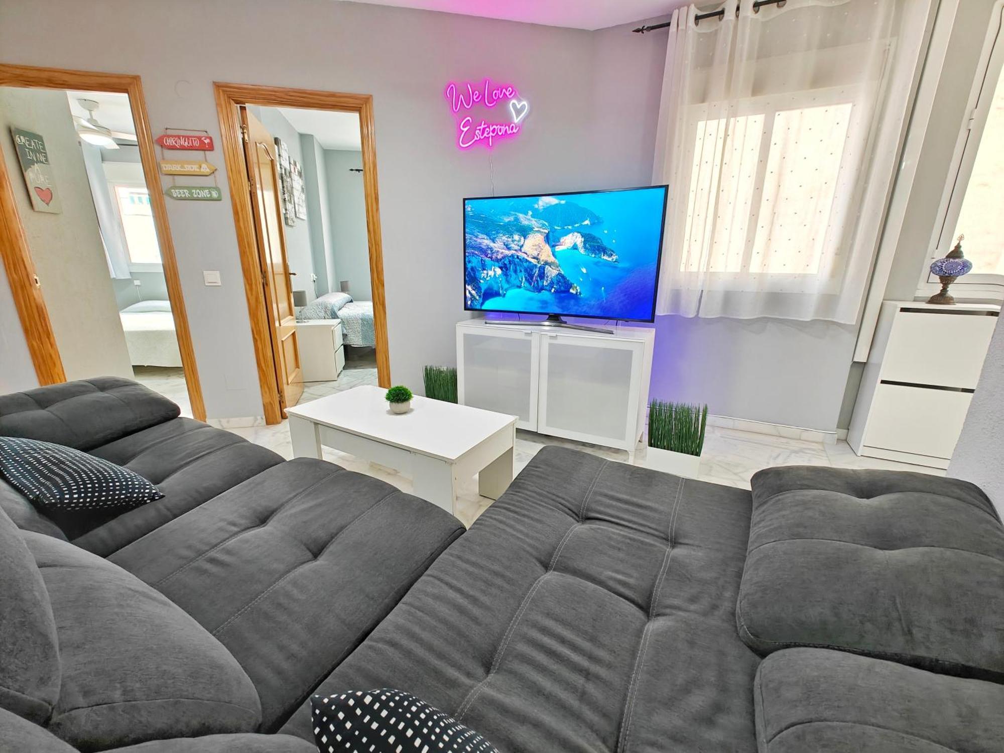 Moderno Piso Centrico 3 Habitaciones Junto Al Mar エステポナ エクステリア 写真